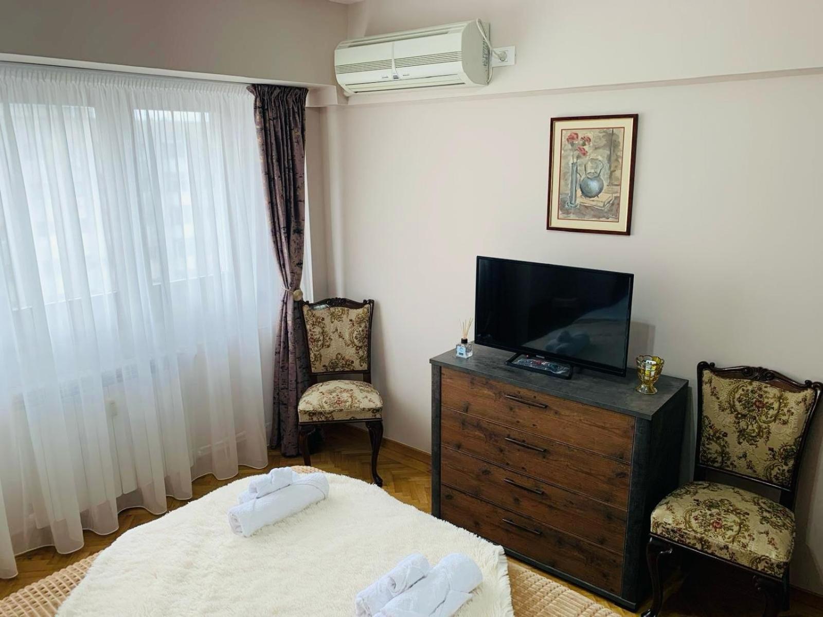 Sofiart Apartment Bucharest Luaran gambar